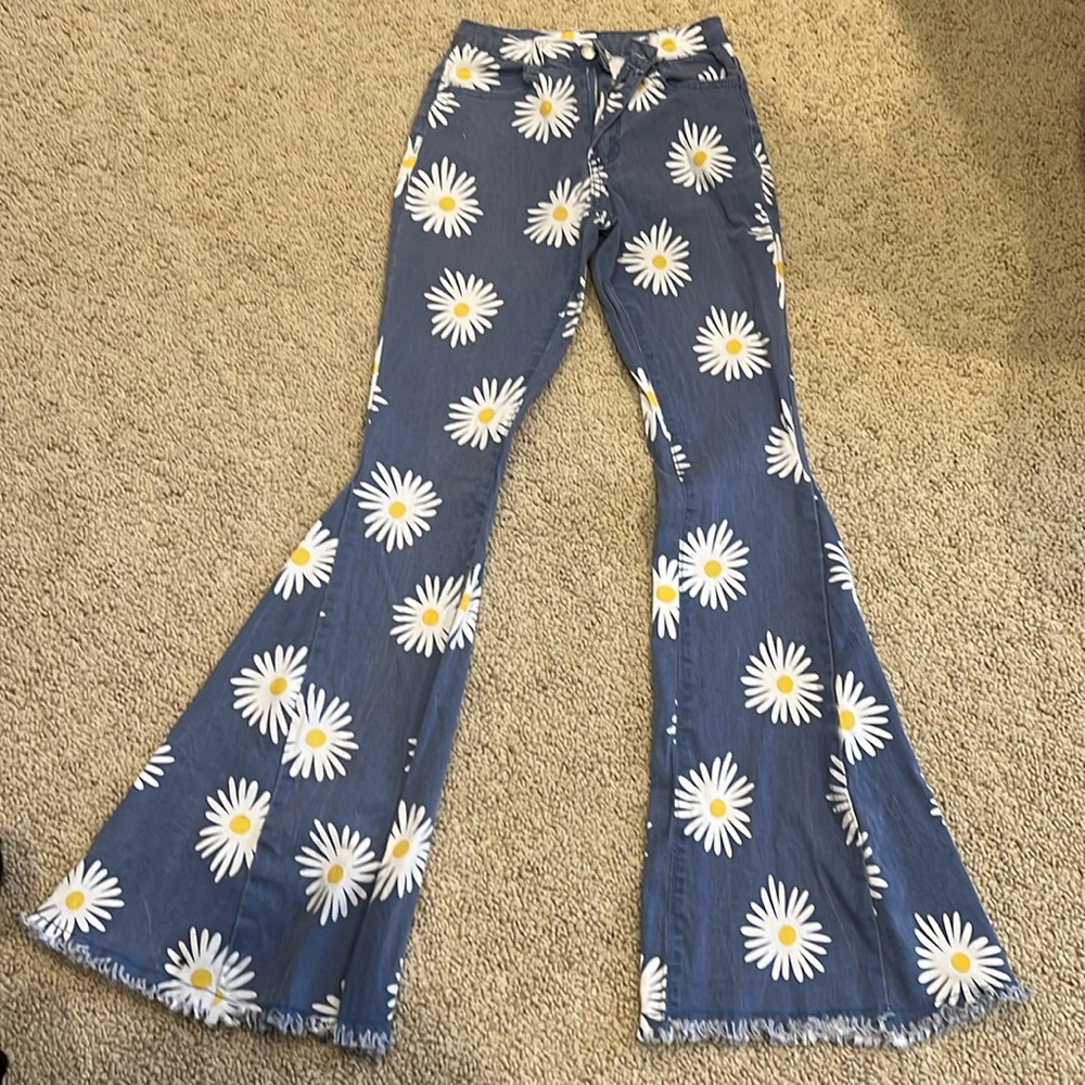 Women’s small Altar’d State Daisy flare jeans